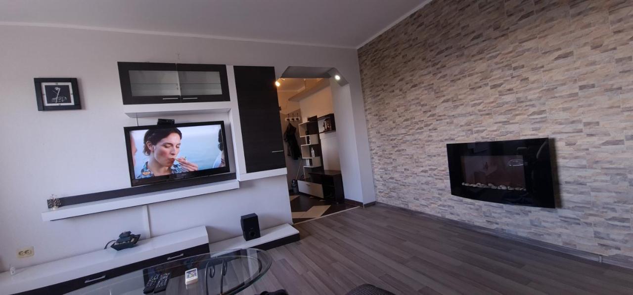 Ultracentral Apartments Bacău エクステリア 写真